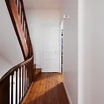 Magnifique Maison De Ville, * Ла-Рошель