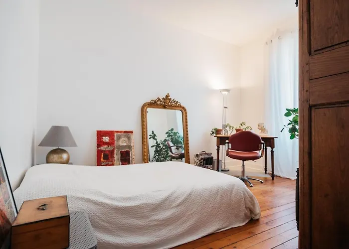 Holiday home Magnifique Maison De Ville, La Rochelle (Charente-Maritime)