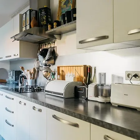 Magnifique Maison De Ville, La Rochelle Holiday home