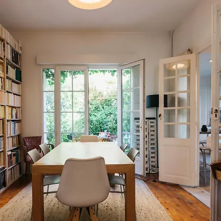 Magnifique Maison De Ville,